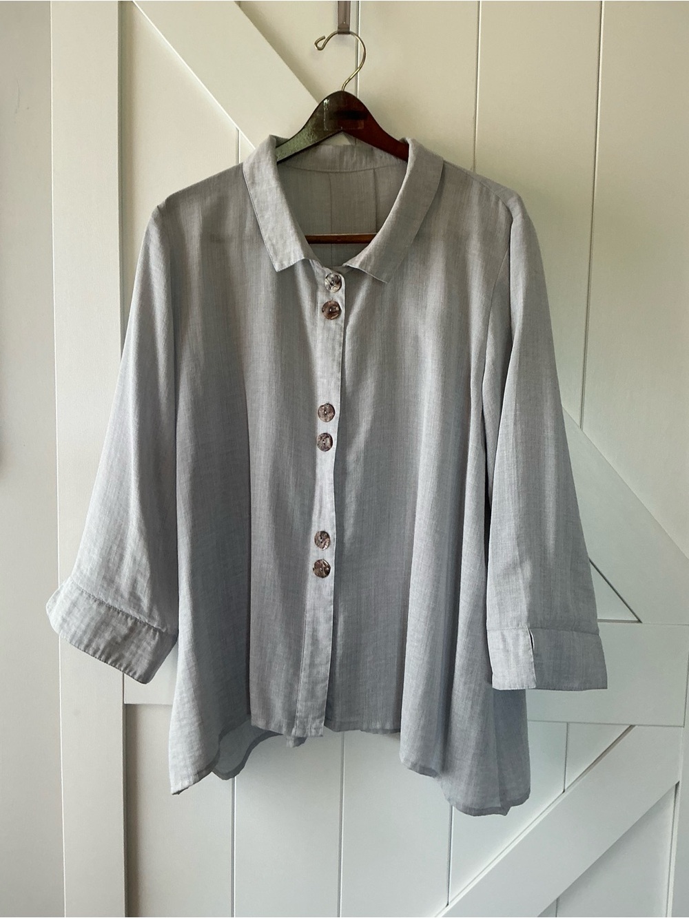 Women’s Light Gray -no iron linen blouse/Jacket
